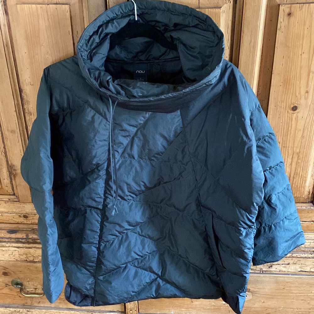 Nau Women’s  Allee Down Pullover Jacket